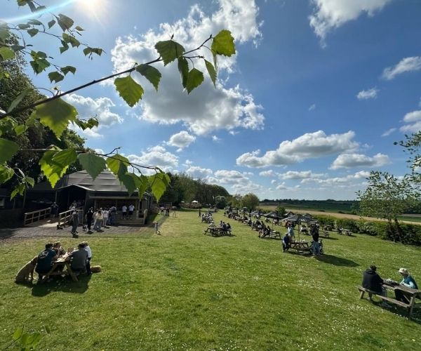 Pubs with outdoor seating