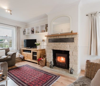 Myrtle House Sitting Room - StayCotswold
