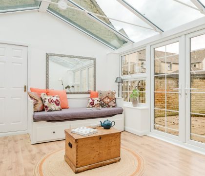 Myrtle House Conservatory - StayCotswold