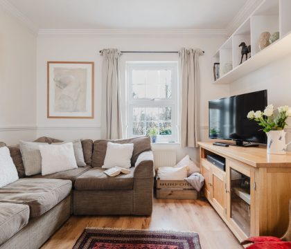 Myrtle House Sitting Room - StayCotswold