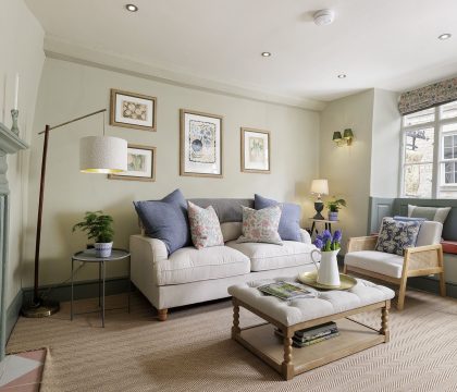 The Barley Apartment at Cowley House Sitting Room - StayCotswold