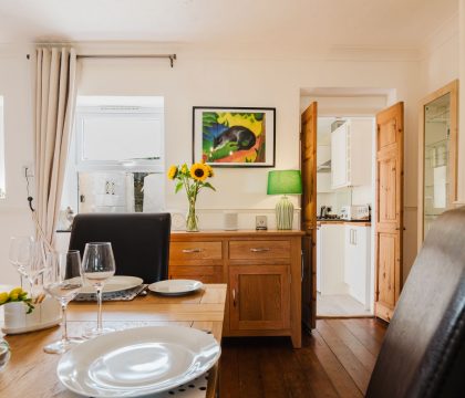 Tukes Cottage Dining Room - StayCotswold