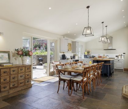 Gardeners Cottage Kitchen - StayCotswold