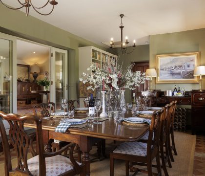 Gardeners Cottage Dining Room - StayCotswold