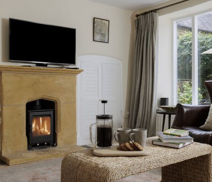 Izods Cottage Sitting Room - StayCotswold