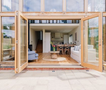 The Tractor Shed Outside - StayCotswold