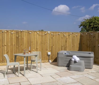 The Mews at Sturt Farm Garden - StayCotswold