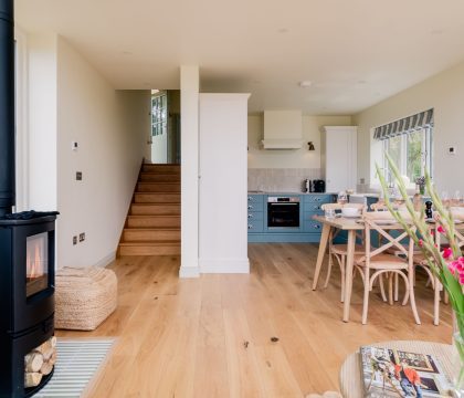 The Tractor Shed Sitting Area - StayCotswold