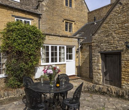 Lavender Cottage - StayCotswold