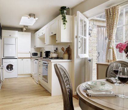 Lavender Cottage Kitchen - StayCotswold
