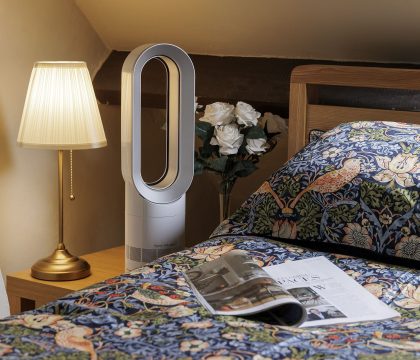 Lavender Cottage Bedroom 2 - StayCotswold