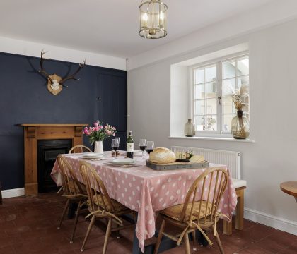 Pickwick Dining Room- StayCotswold