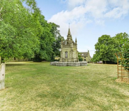 Churchill - StayCotswold