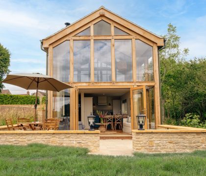 The Tractor Shed - StayCotswold