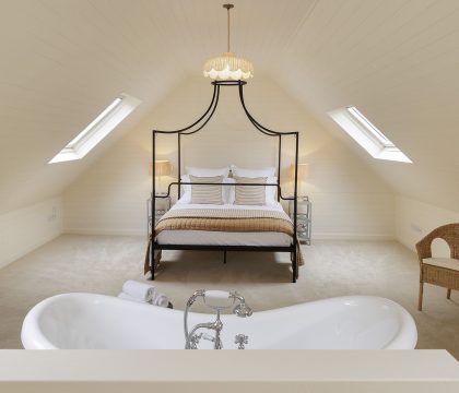 The Coach House at Broadwell Manor Bedroom - StayCotswold