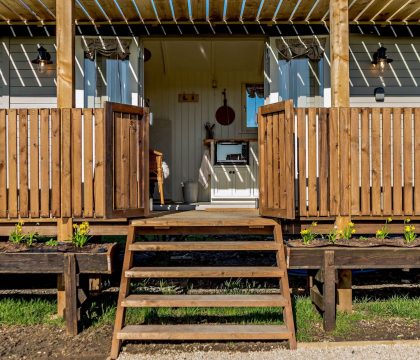 Aurora, One Bedroom Cotswold Holiday Cabin