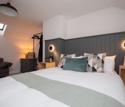 Devon House Cottage Bedroom 2 - StayCotswold