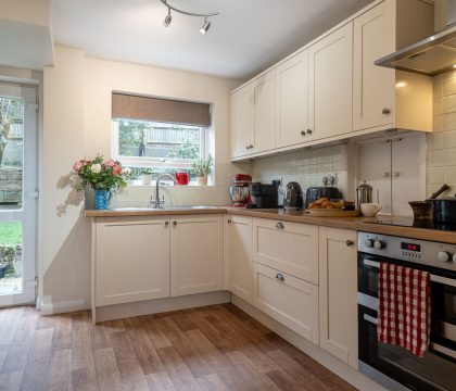 Mulberries Kitchen - StayCotswold