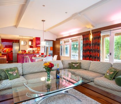 The Pool House Sitting Area - StayCotswold