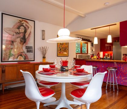 The Pool House Dining Area - StayCotswold