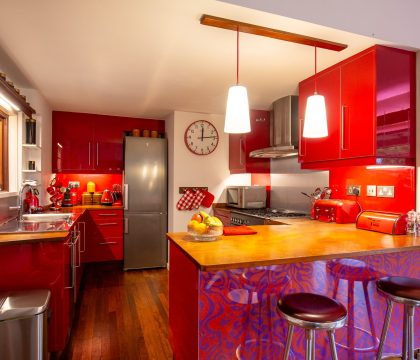 The Pool House Kitchen - StayCotswold