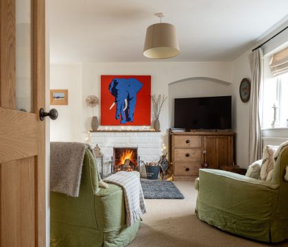 Mulberries Sitting Room - StayCotswold