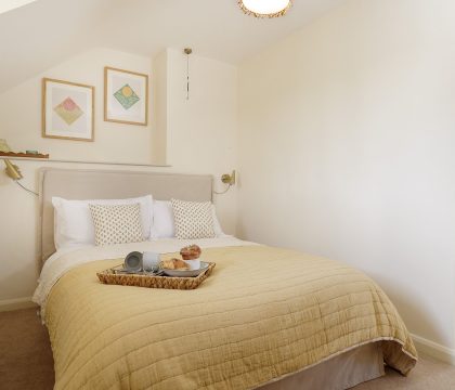 Coleman's Elm Bedroom 2 - StayCotswold