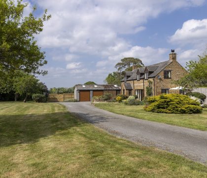 Coleman's Elm - StayCotswold