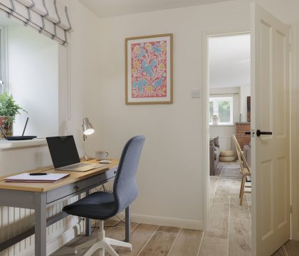 Coleman's Elm Study - StayCotswold