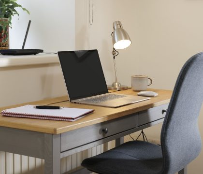 Coleman's Elm Study - StayCotswold