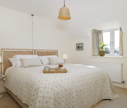 Coleman's Elm Bedroom 3 - StayCotswold