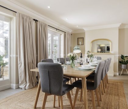 3 & 4 Hawthorn Cottages Dining Area - StayCotswold