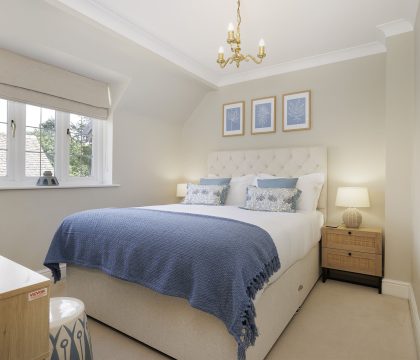 3 & 4 Hawthorn Cottages Master Bedroom 3 - StayCotswold