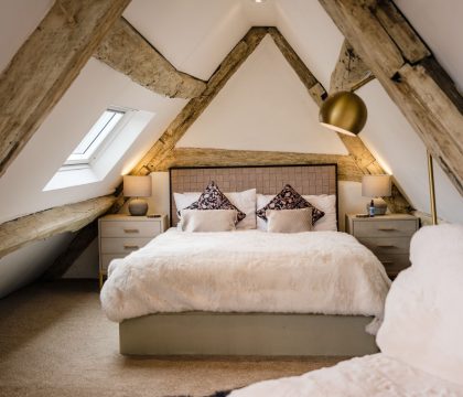 College Cottage Bedroom 2 - StayCotswold