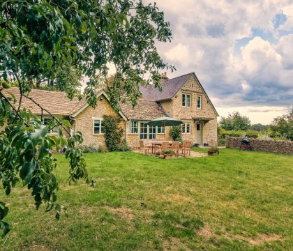 Cotswold Cottage Garden - StayCotswold