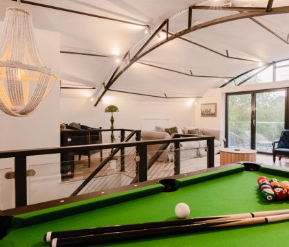 The Cosh Family Room - StayCotswold