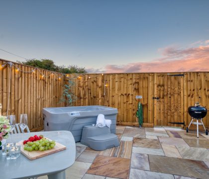 The Mews at Sturt Farm Garden - StayCotswold