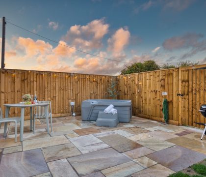 The Mews at Sturt Farm Garden - StayCotswold