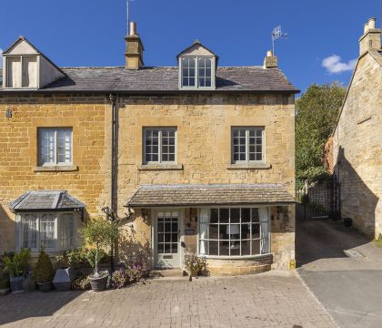 Pilgrim Cottage - StayCotswold