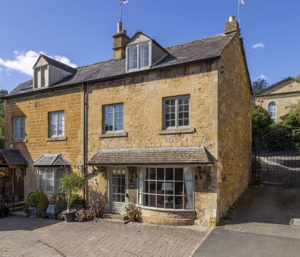 Pilgrim Cottage - StayCotswold