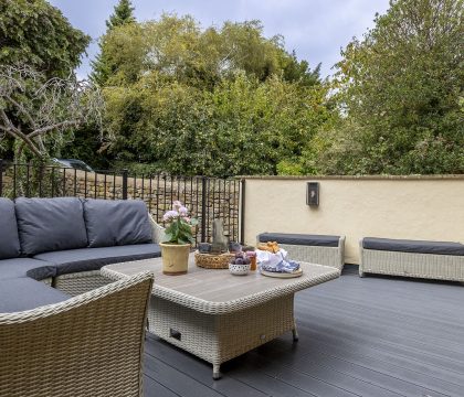 Pilgrim Cottage Roof Terrace - StayCotswold