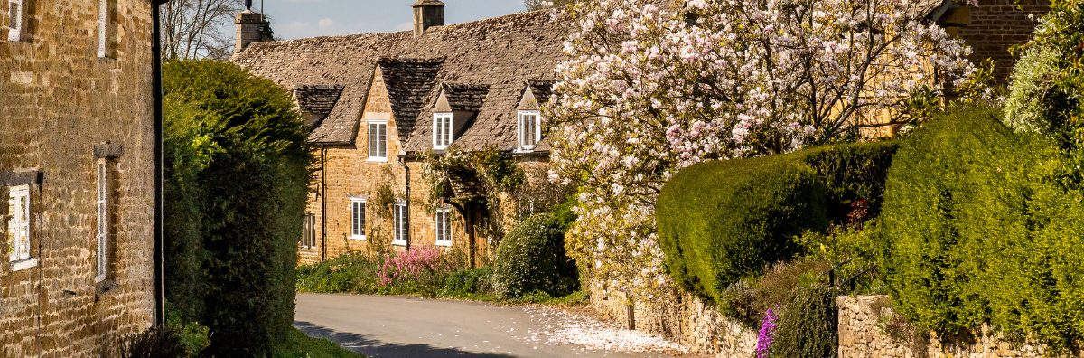 How to get to the Cotswolds from London by train or bus A beautiful Cotswold street