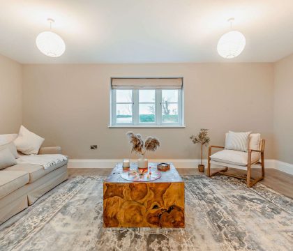Riverview Living Room - StayCotswold