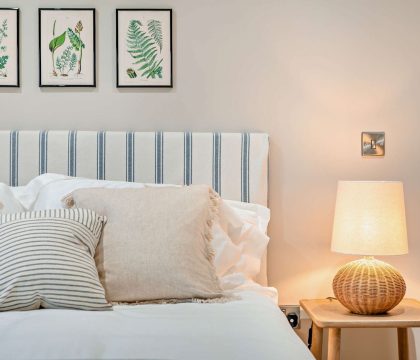 Riverview Master Bedroom - StayCotswold