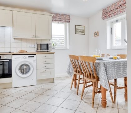 Punch Barn Kitchen - StayCotswold