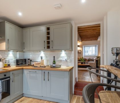The Snug Kitchen - StayCotswold