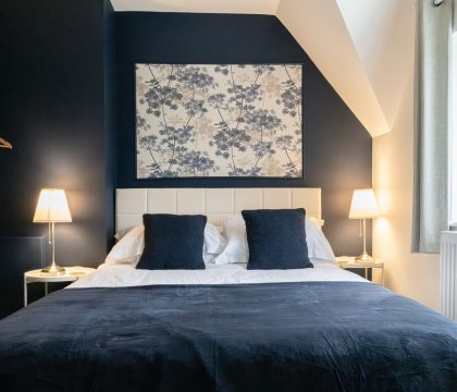 Holly Tree Cottage Master Bedroom- StayCotswold