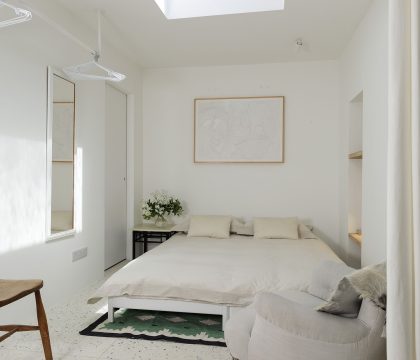 The Lodge Bedroom 2 as Double - StayCotswold