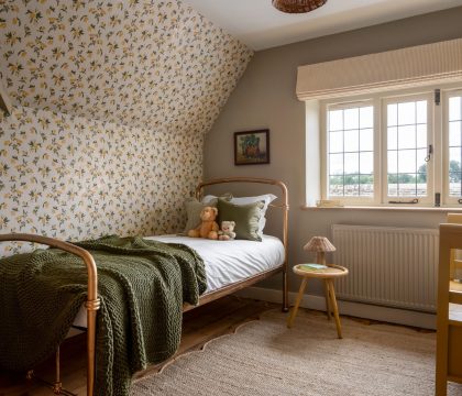 Apple Tree Cottage, Daglingworth bedroom 3  - Stay Cotswold