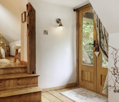 The Barn By The Ford - StayCotswold